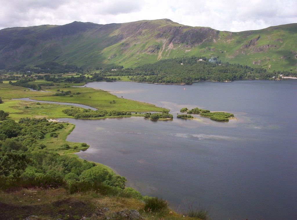 "Derwent-water". Licensed under Public Domain via Commons - https://commons.wikimedia.org/wiki/File:Derwent-water.jpg#/media/File:Derwent-water.jpg