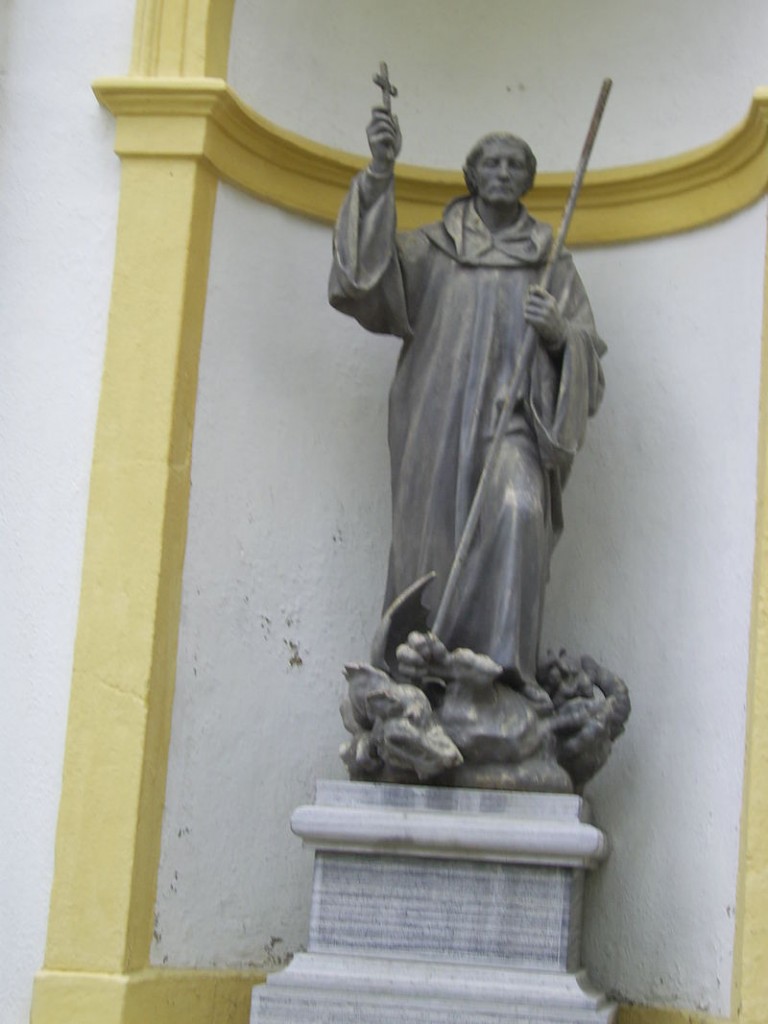 "Saint Magnus of Füssen". Licensed under Public Domain via Wikipedia - https://en.wikipedia.org/wiki/File:Saint_Magnus_of_F%C3%BCssen.jpg#/media/File:Saint_Magnus_of_F%C3%BCssen.jpg